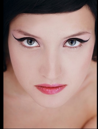 Eyeliner 6-c3.jpg